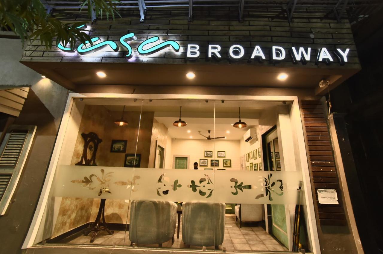 Casa Broadway-A Boutique Hotel Calcutta  Esterno foto