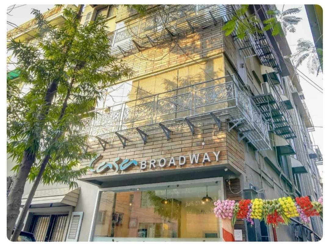 Casa Broadway-A Boutique Hotel Calcutta  Esterno foto