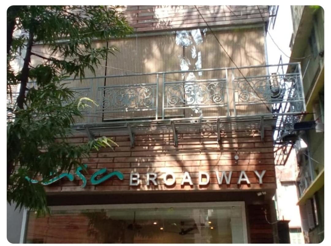 Casa Broadway-A Boutique Hotel Calcutta  Esterno foto