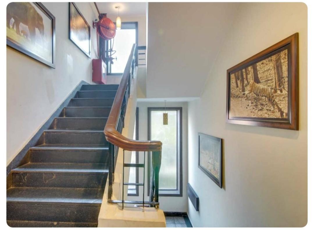 Casa Broadway-A Boutique Hotel Calcutta  Esterno foto